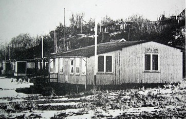 VED STRANDEN 2 - LYSTRUP STRAND, Pavillionen - vinterdag i 1960erne.jpg